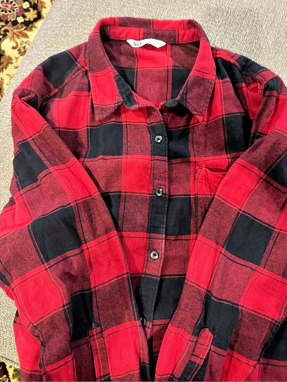 SO Plaid Button Down in Red & Black Size XL